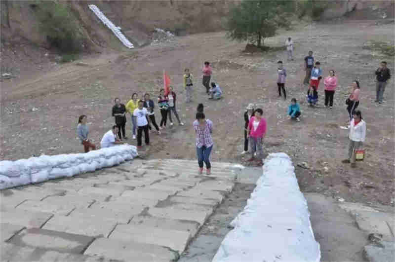 免费观看B站刺激战场2023