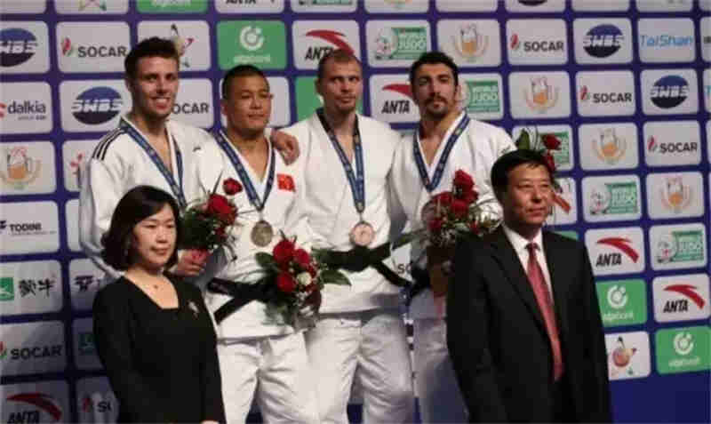 免费观看B站刺激战场2023