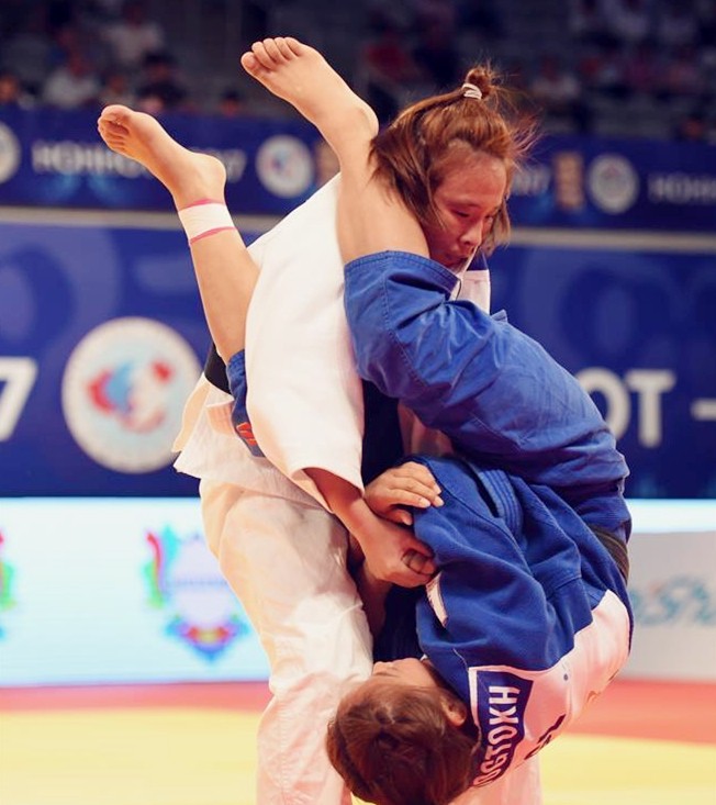 免费观看B站刺激战场2023