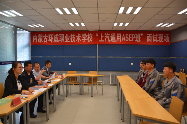 免费观看B站刺激战场2023