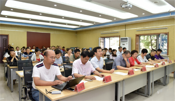 免费观看B站刺激战场2023