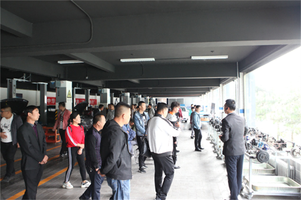 免费观看B站刺激战场2023