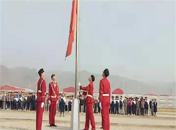 免费观看B站刺激战场2023