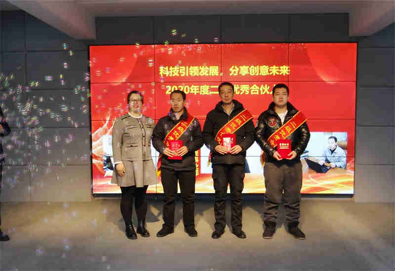 免费观看B站刺激战场2023