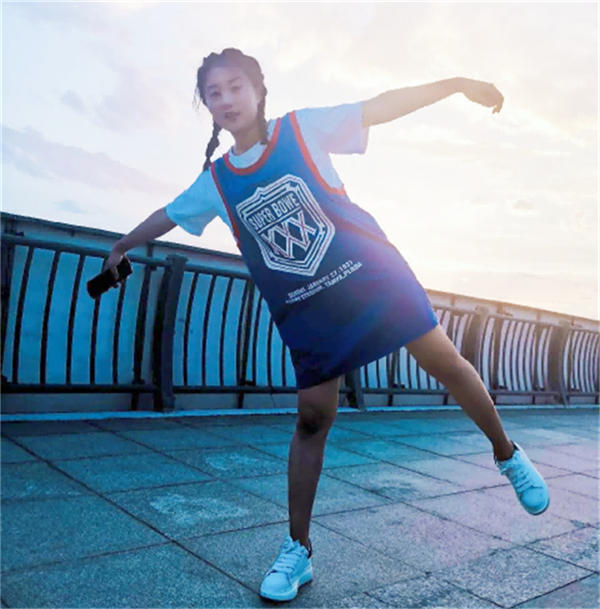 免费观看B站刺激战场2023