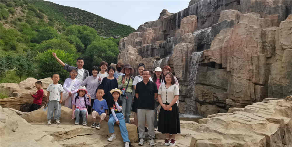 免费观看B站刺激战场2023