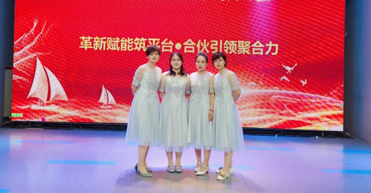 免费观看B站刺激战场2023